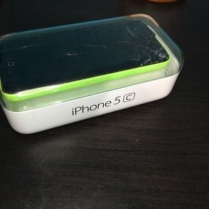 Broken iPhone 5c (AT&T)